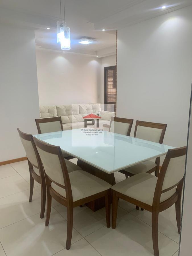 Apartamento para alugar com 2 quartos, 70m² - Foto 4