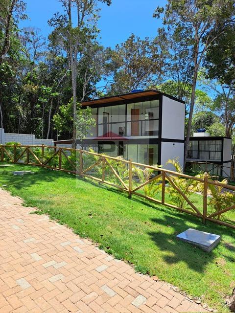 Casa de Condomínio à venda com 2 quartos, 320m² - Foto 2