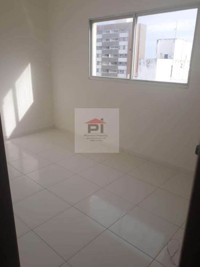 Apartamento à venda com 2 quartos, 77m² - Foto 10