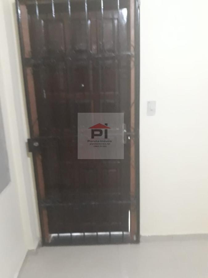 Apartamento à venda com 2 quartos, 77m² - Foto 12