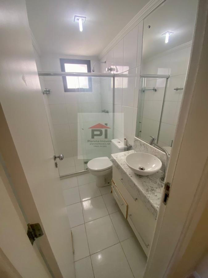 Apartamento à venda com 3 quartos, 95m² - Foto 9