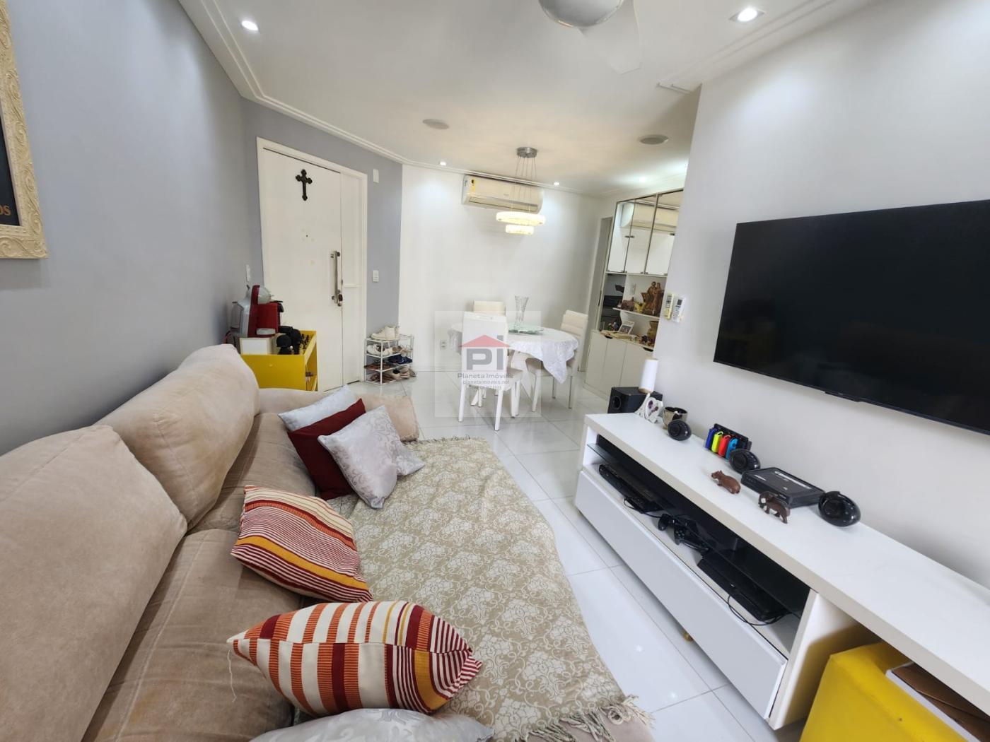 Apartamento à venda com 2 quartos, 56m² - Foto 1