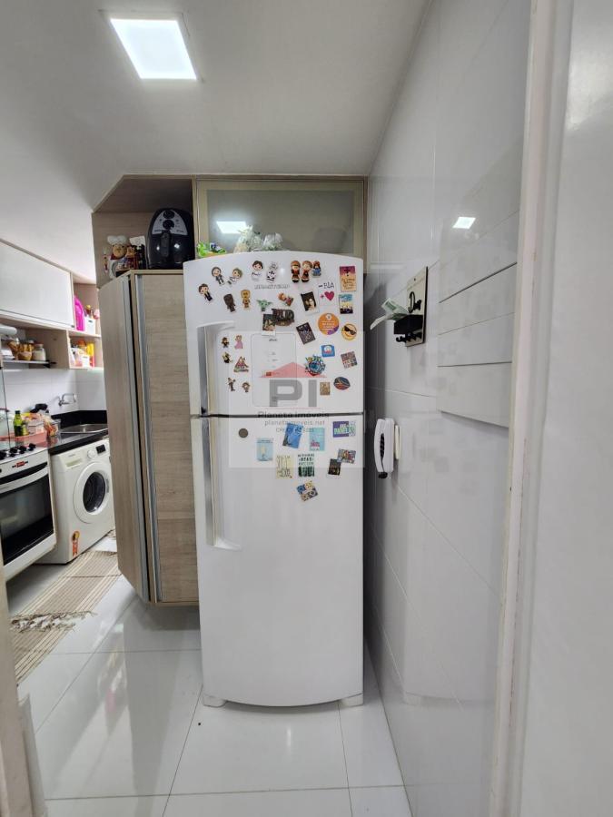 Apartamento à venda com 2 quartos, 56m² - Foto 21