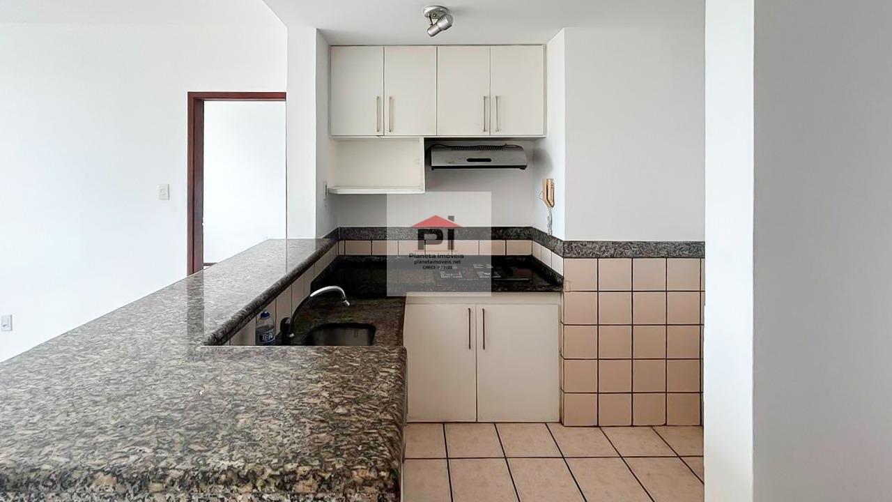 Apartamento à venda com 1 quarto, 43m² - Foto 2