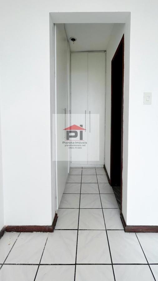 Apartamento à venda com 1 quarto, 43m² - Foto 9