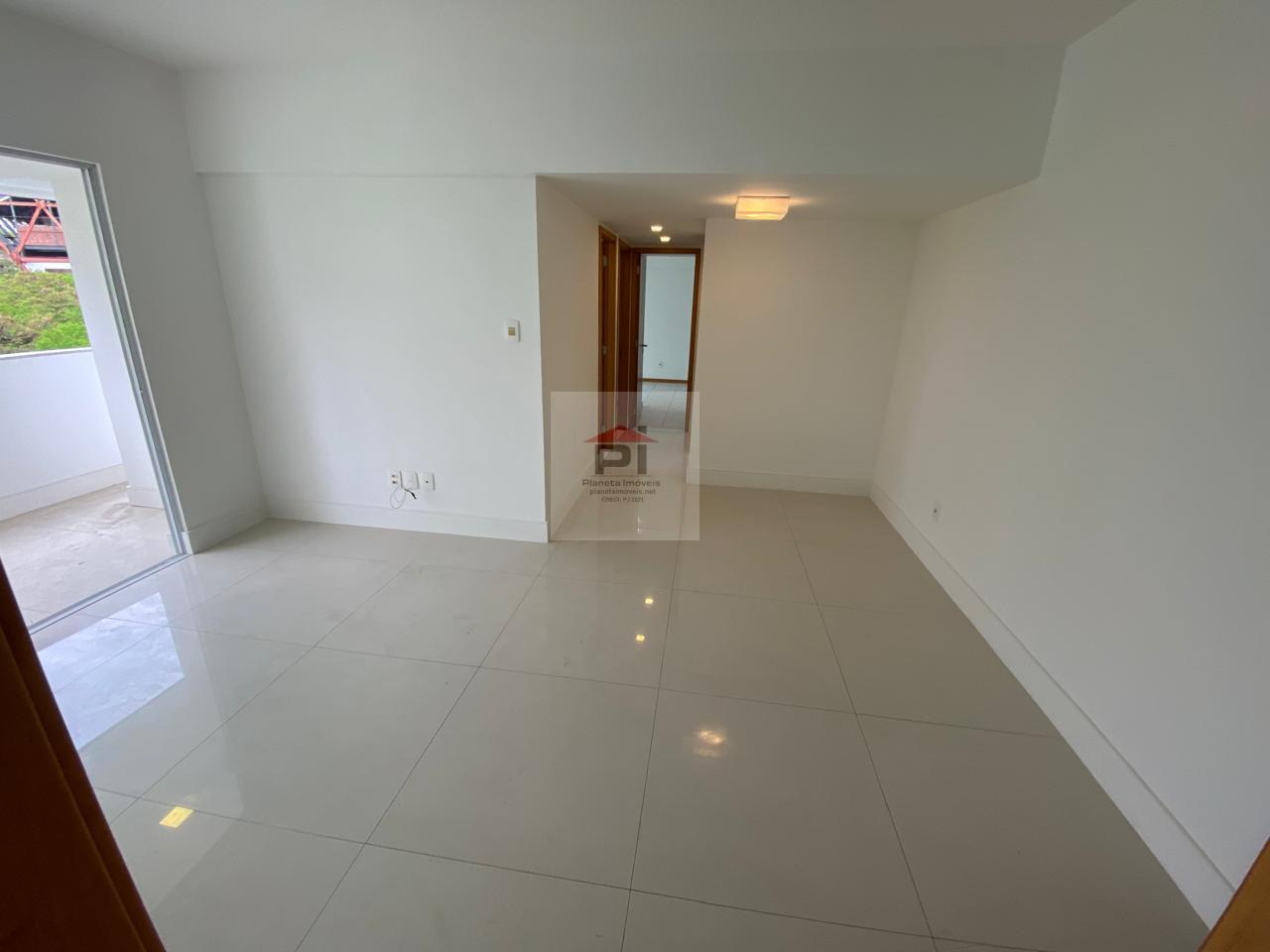 Apartamento à venda com 3 quartos, 78m² - Foto 4