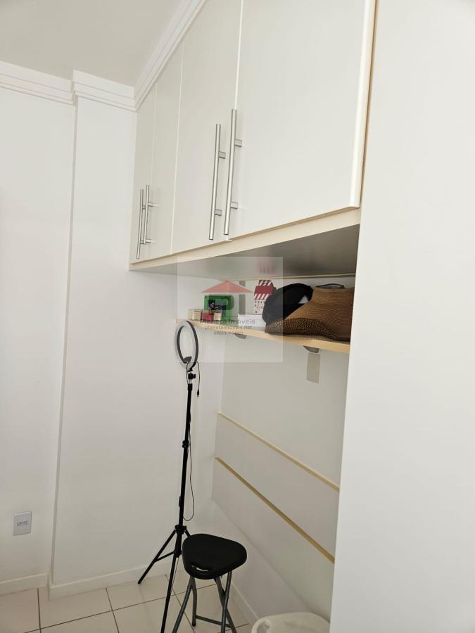 Apartamento à venda com 3 quartos, 80m² - Foto 10