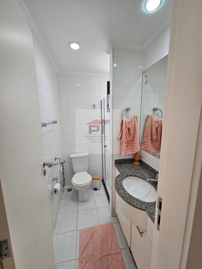 Apartamento à venda com 3 quartos, 80m² - Foto 18