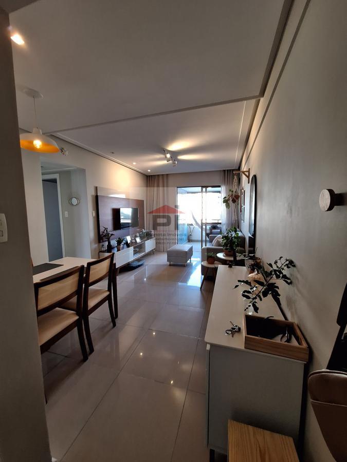 Apartamento à venda com 2 quartos, 64m² - Foto 5