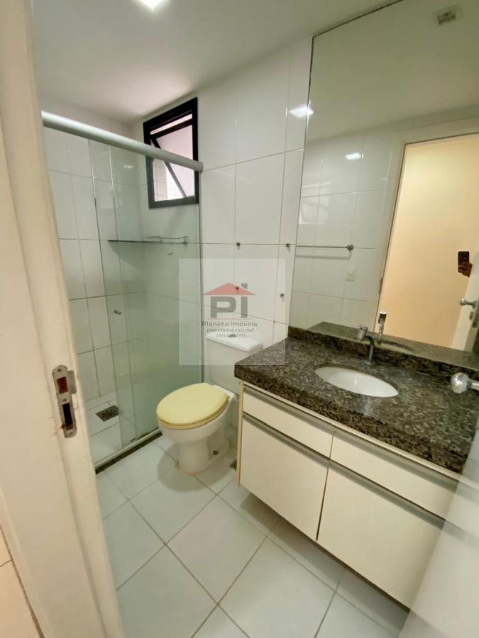 Apartamento à venda com 2 quartos, 70m² - Foto 7