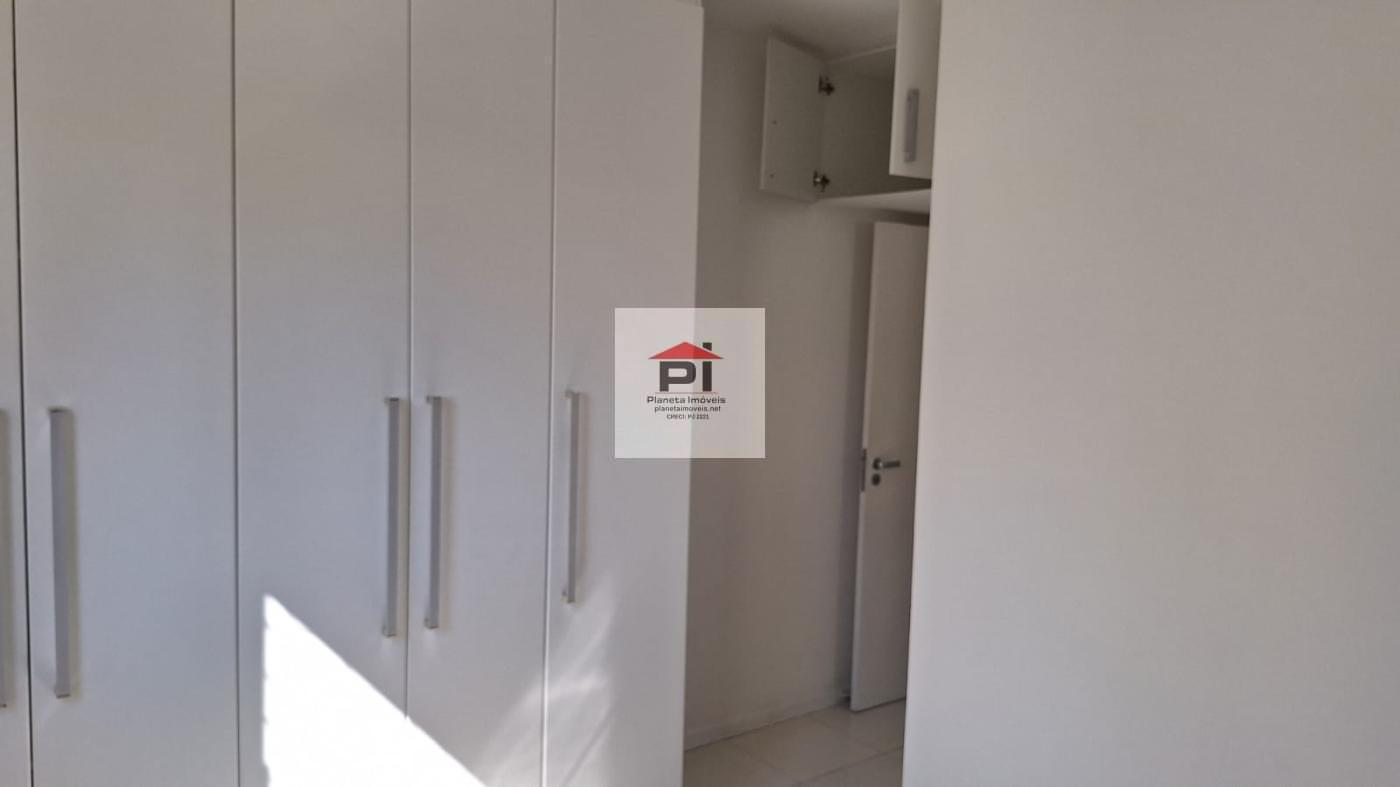 Apartamento à venda com 2 quartos, 72m² - Foto 19