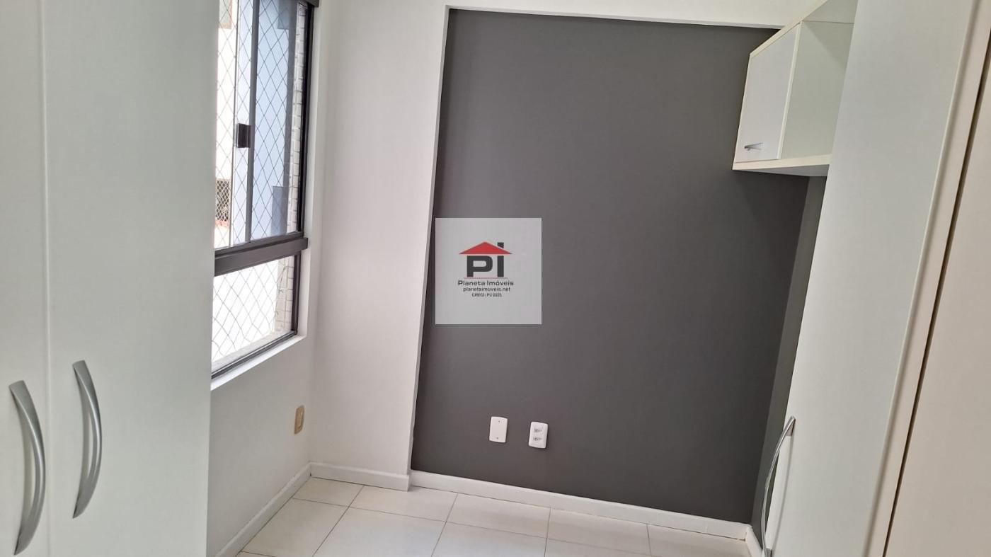 Apartamento à venda com 2 quartos, 72m² - Foto 21