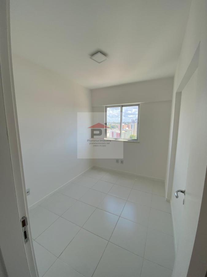 Apartamento à venda com 2 quartos, 70m² - Foto 5